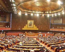 Pakistan’s Climate Budget Cuts Raise Alarm as Environmental Risks Intensify
