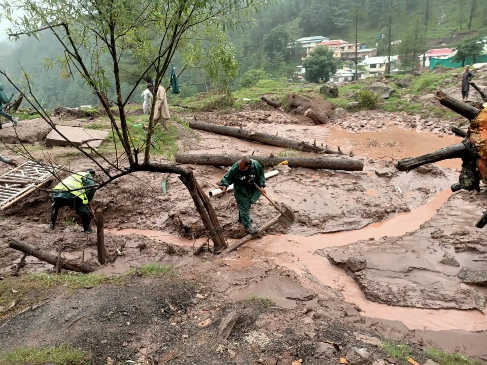 Heavy Rain in Murree Triggers Flooding and Raises Landslide Risk