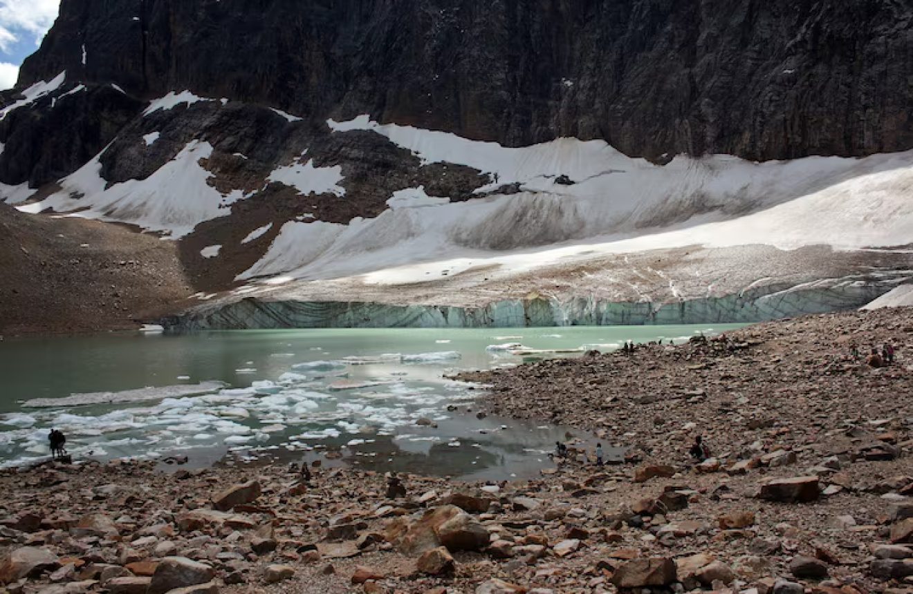 The Communities Living Beneath Pakistan's Glacial Lakes
